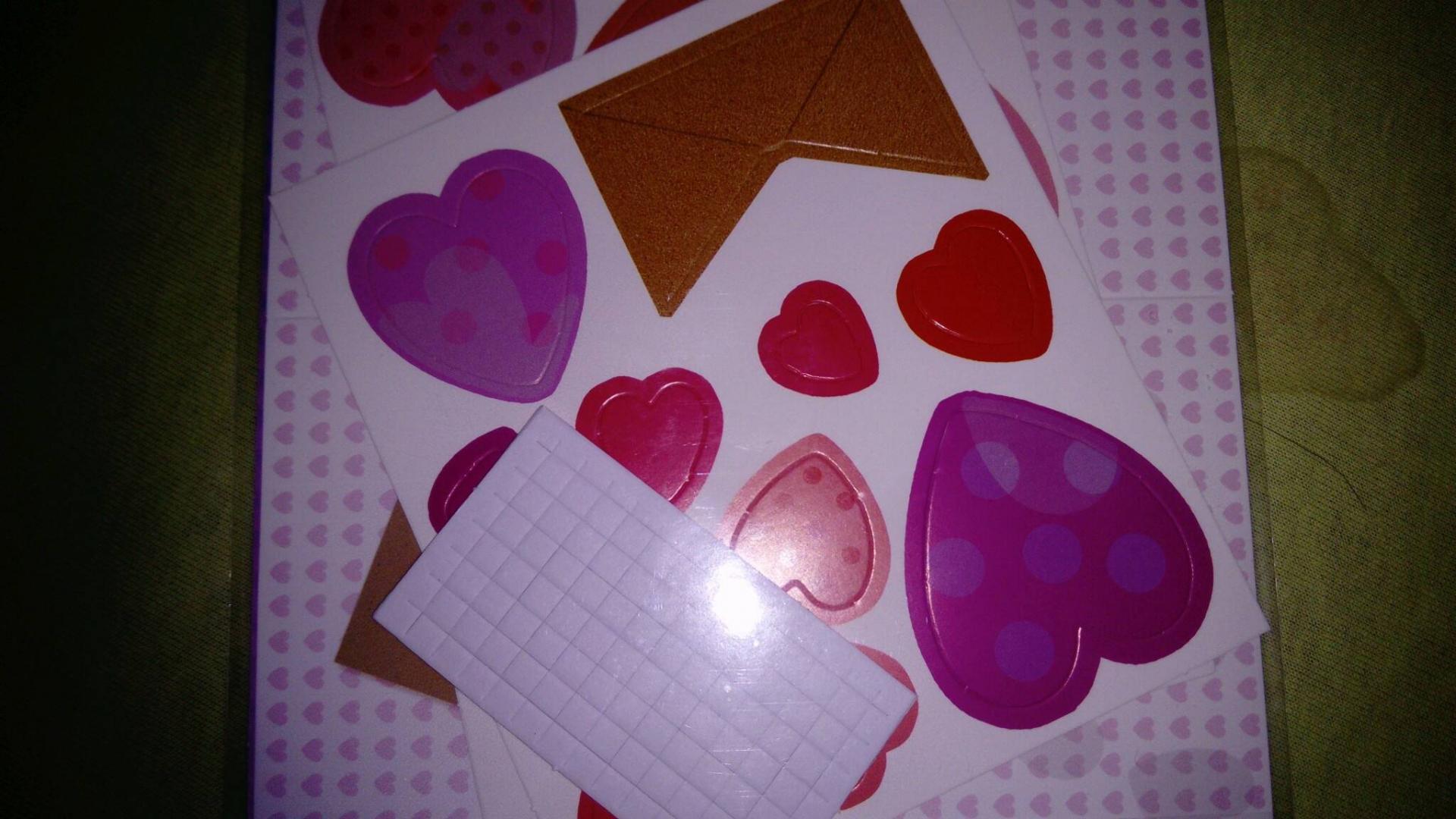 Иллюстрация 12 из 17 для 3Д открытки мини "Сердечки в конверте" (3274) | Лабиринт - игрушки. Источник: Эльвира Якупова