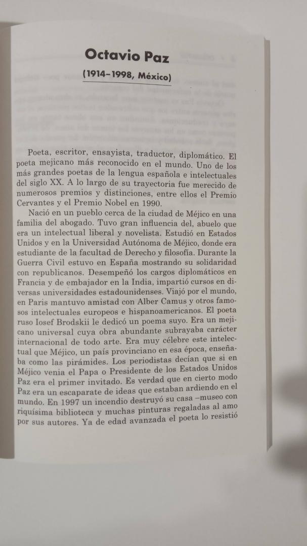 Иллюстрация 27 из 43 для Поэзия Латинской Америки ХХ века. Книга для чтения на испанском языке - Borges, Paz, Storni | Лабиринт - книги. Источник: Филипп