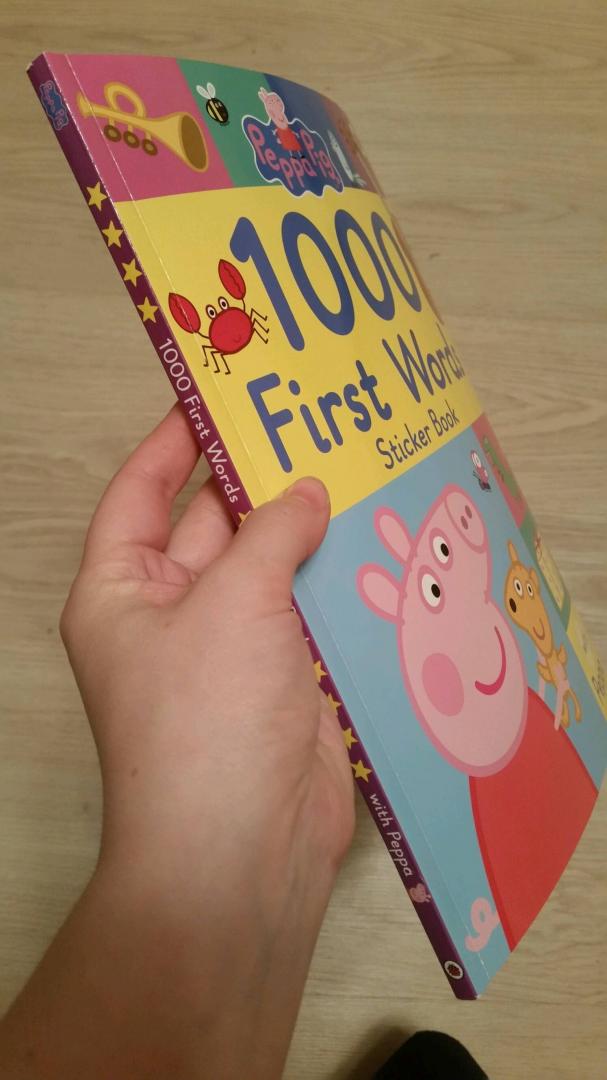Иллюстрация 9 из 22 для Peppa Pig. 1000 First Words Sticker Book | Лабиринт - книги. Источник: Алифанова Анастасия