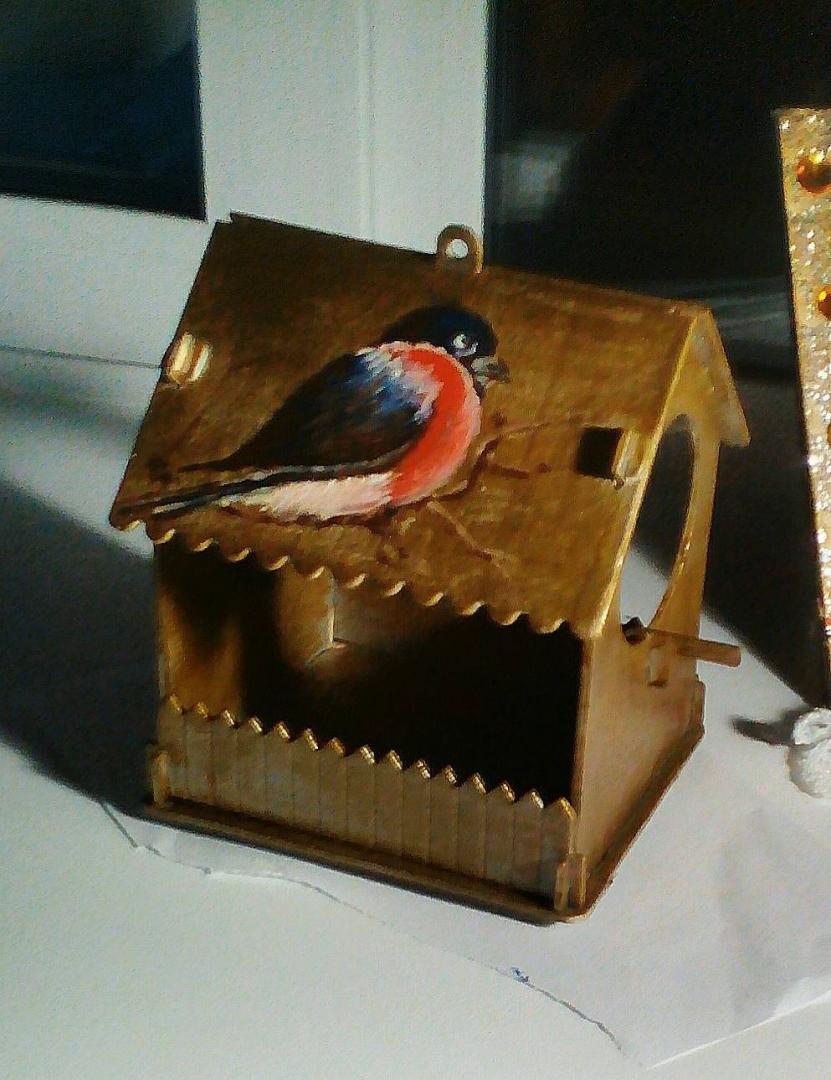 Иллюстрация 18 из 43 для Сборная деревянная модель "Кормушка для птиц I" (80015) | Лабиринт - игрушки. Источник: Белова  Марина