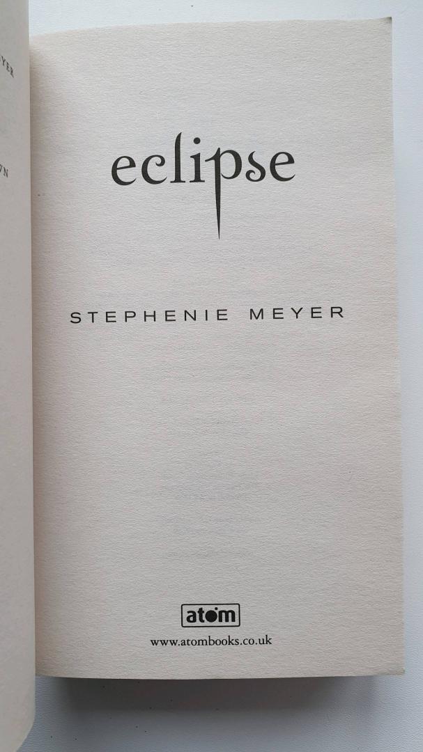 Иллюстрация 5 из 5 для Eclipse - Stephenie Meyer | Лабиринт - книги. Источник: Клочкова Анастасия