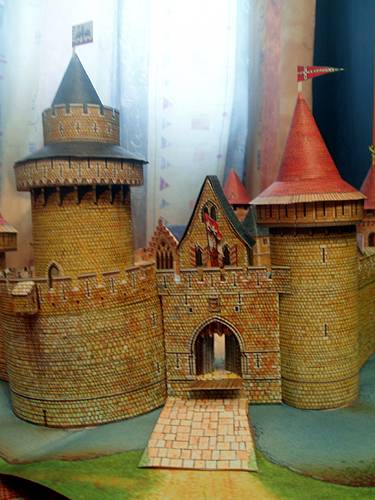 Иллюстрация 33 из 36 для Средневековый замок | Лабиринт - игрушки. Источник: Galia