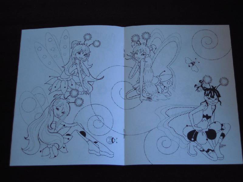 Иллюстрация 8 из 10 для WINGS. Раскраска. Волшебные подружки | Лабиринт - книги. Источник: Iwolga