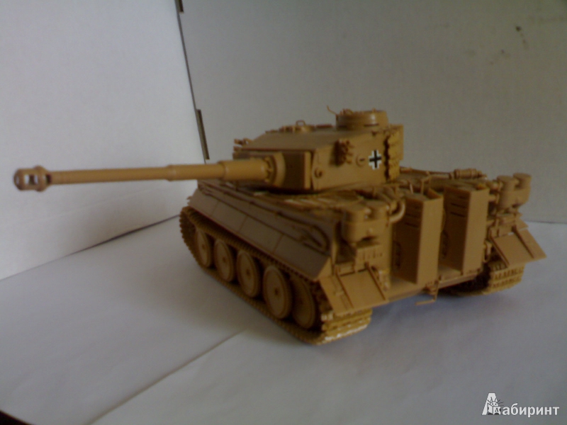 Иллюстрация 9 из 12 для Немецкий тяжелый танк Т-VI "Тигр" (3543) | Лабиринт - игрушки. Источник: Смирнов  Юрий Николаевич