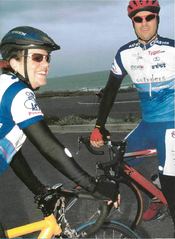 Иллюстрация 14 из 15 для Велоспорт: Базовое руководство по снаряжению и технике езды - Тони Робертс | Лабиринт - книги. Источник: Юта