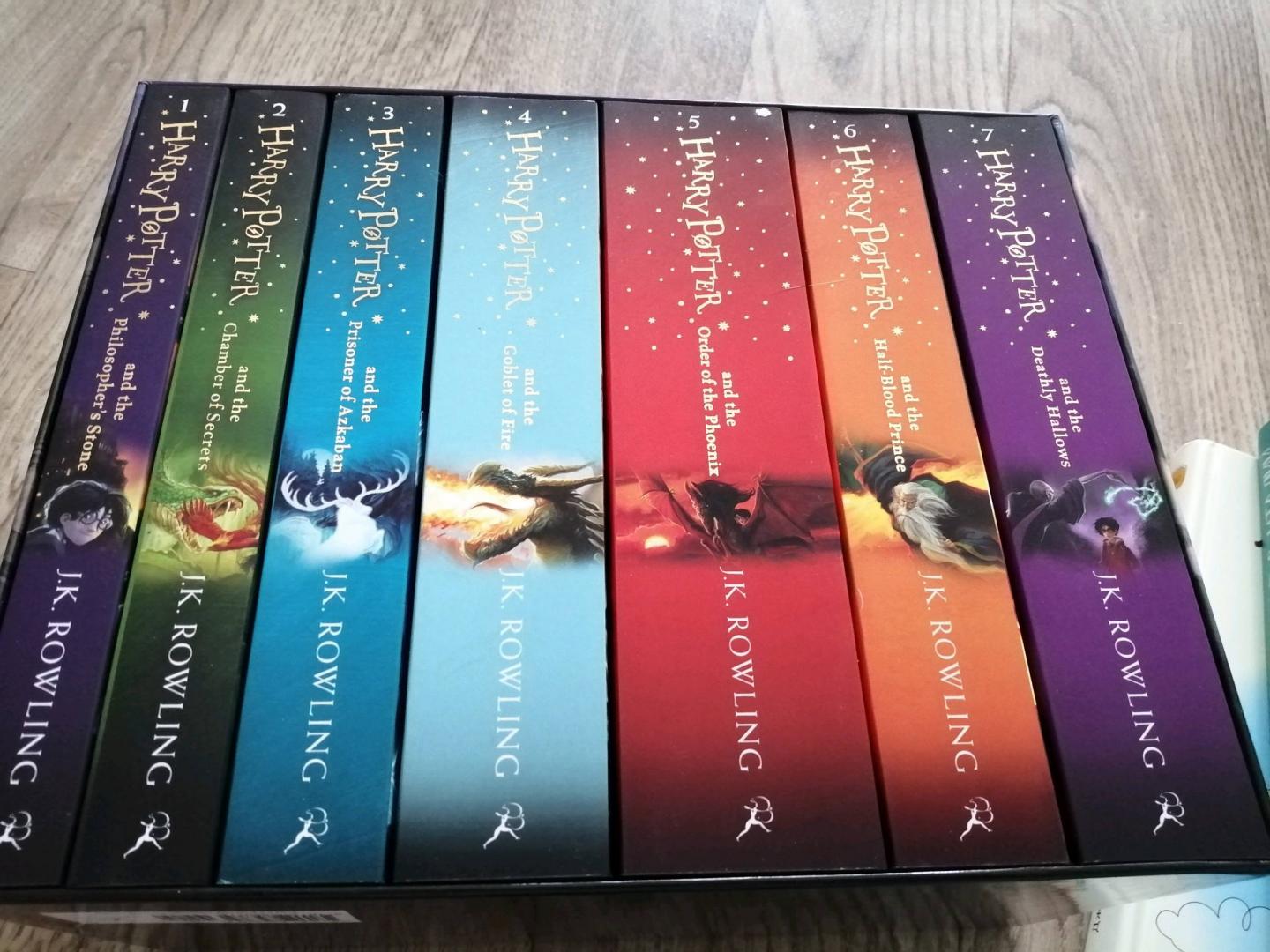 Иллюстрация 33 из 34 для Harry Potter Boxed Set. Complete Collection - Joanne Rowling | Лабиринт - книги. Источник: Лабиринт