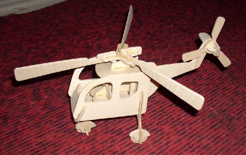 Иллюстрация 12 из 14 для Сборная деревянная модель Вертолет | Лабиринт - игрушки. Источник: Nady