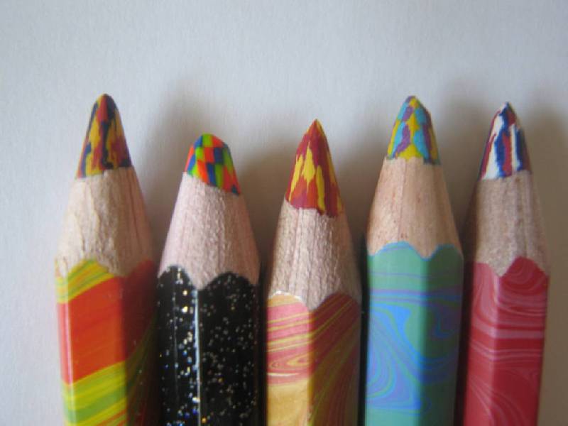 Иллюстрация 11 из 17 для Многоцветные карандаши Jumbo Magic, 5 цветов | Лабиринт - канцтовы. Источник: Волкова Наталия Владимировна