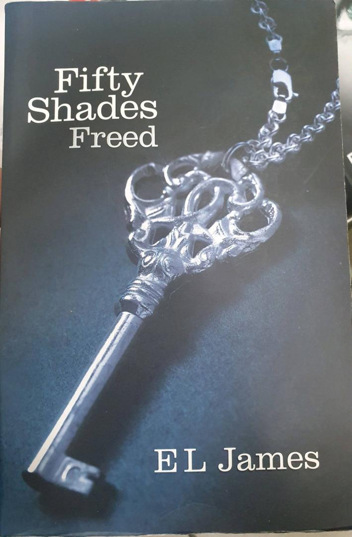 Иллюстрация 22 из 24 для Fifty Shades Freed - E James | Лабиринт - книги. Источник: Анжелика