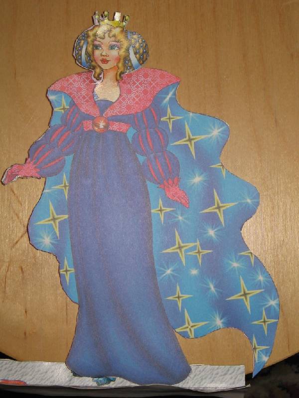 Иллюстрация 3 из 5 для Одень куклу: Принцесса (2) | Лабиринт - книги. Источник: Читательница