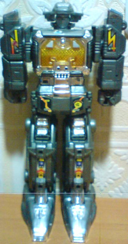 Иллюстрация 2 из 3 для Робот-трансформер "Электробот" (33010) | Лабиринт - игрушки. Источник: лошадка
