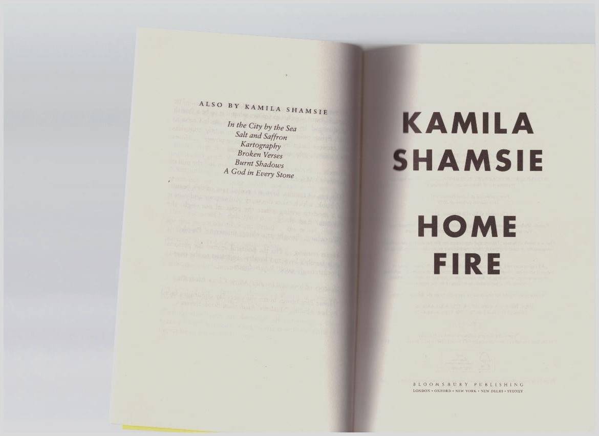 Иллюстрация 5 из 10 для Home Fire - Kamila Shamsie | Лабиринт - книги. Источник: LanaEr