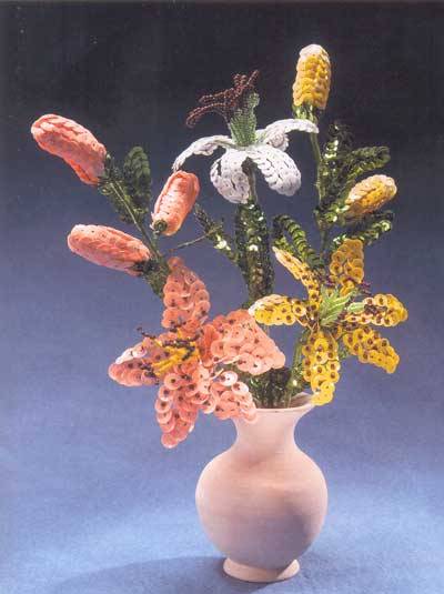 Иллюстрация 26 из 29 для Цветы из пайеток - Римма Гашицкая | Лабиринт - книги. Источник: Тайша40