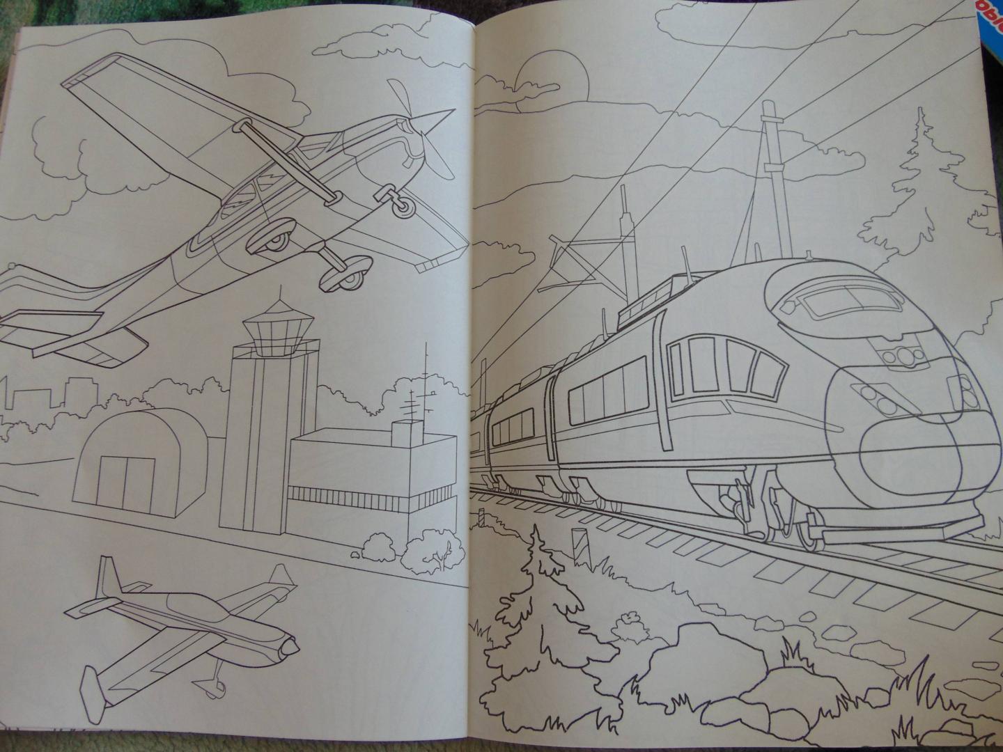 Иллюстрация 6 из 30 для Раскраска "В городе машин" | Лабиринт - книги. Источник: анна
