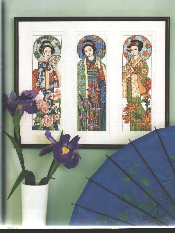 Иллюстрация 2 из 23 для Восточная вышивка крестом - Лесли Тиэри | Лабиринт - книги. Источник: Violanta