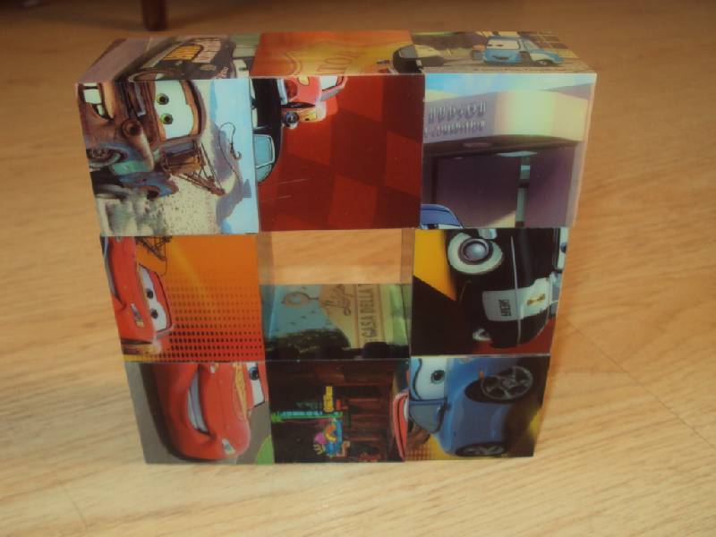 Иллюстрация 10 из 16 для Магнитные кубики-пазлы "Тачки" (8 кубиков, 12 пазлов) (14389) | Лабиринт - игрушки. Источник: Ипатова Елена