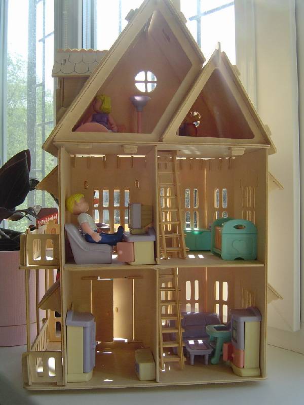 Иллюстрация 16 из 22 для Сборная модель "Готический дом" малый (G-DH001) | Лабиринт - игрушки. Источник: mysya