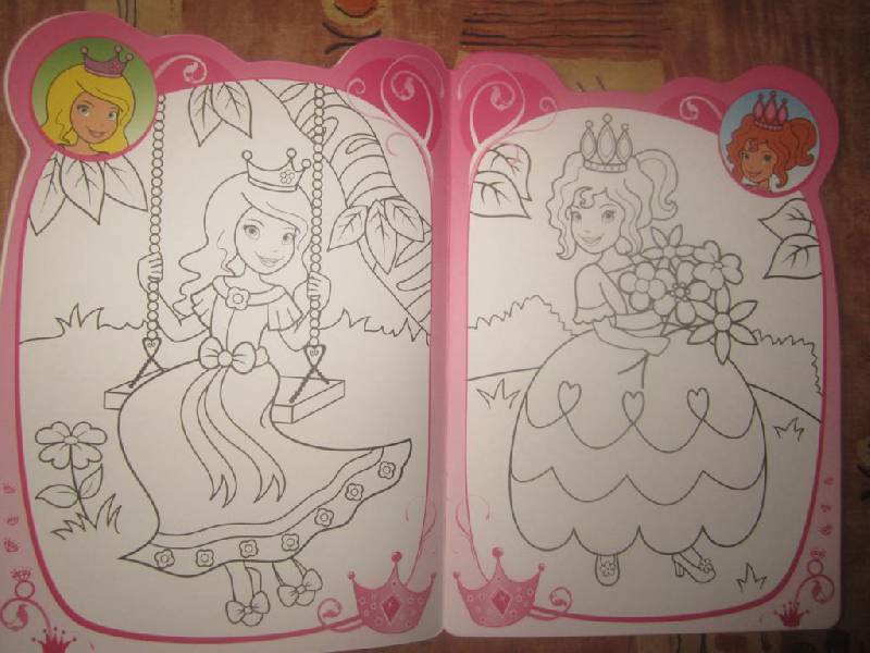 Иллюстрация 4 из 6 для Раскрась нас! Прекрасные принцессы | Лабиринт - книги. Источник: Побережская  Ольга